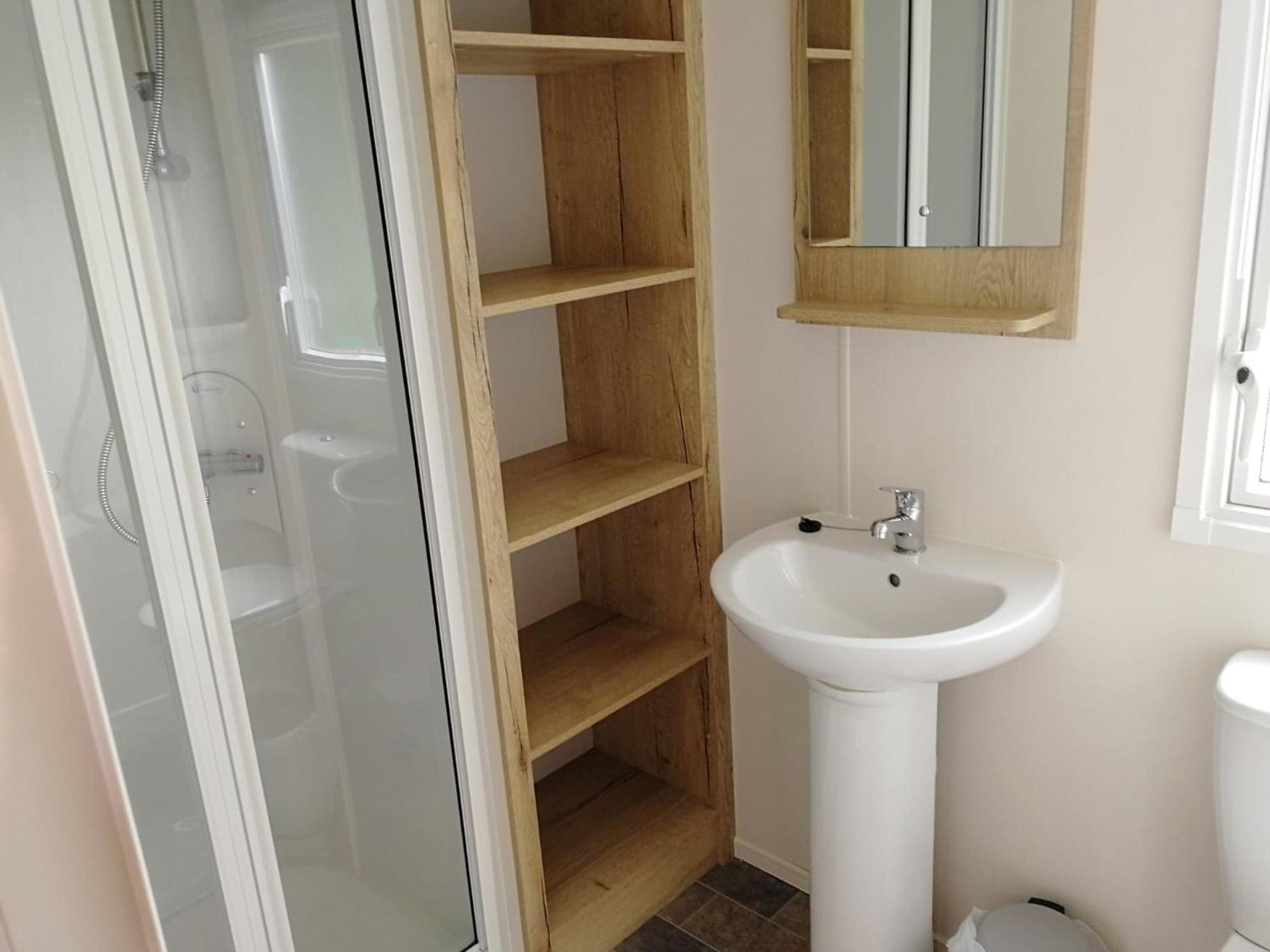 Seal Bay - Pet Friendly 3 Bed 8 Birth Family Owned Caravan, *